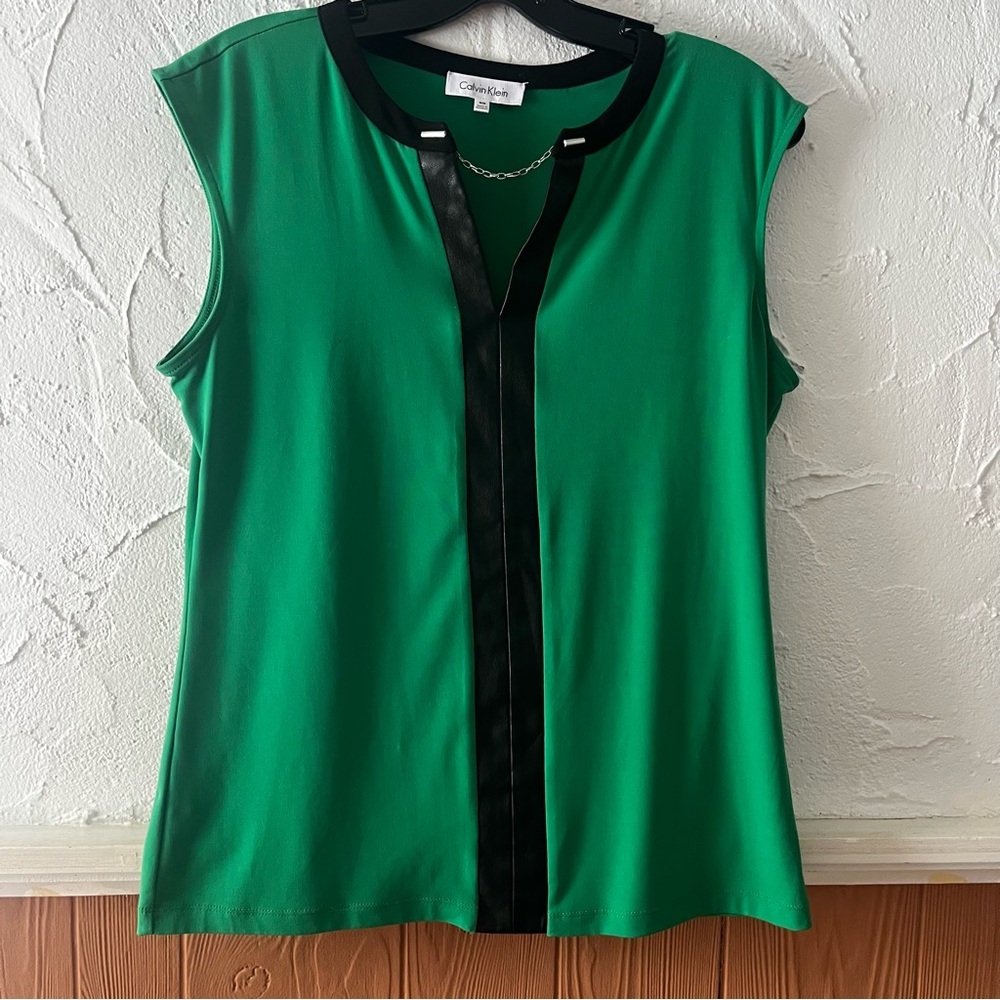 Calvin Klein Green and Black Sleeveless Blouse Size Medium
